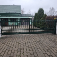 Metall liugvärav